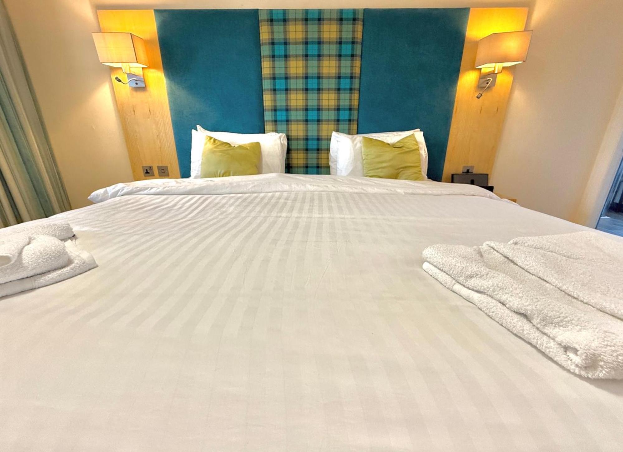 The Clubhouse Hotel แนร์น ภายนอก รูปภาพ