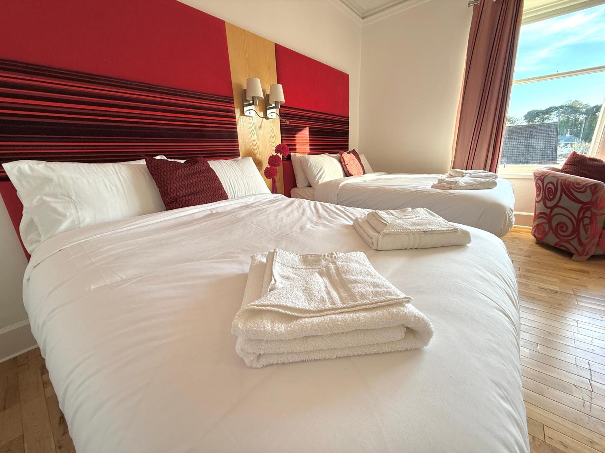 The Clubhouse Hotel แนร์น ภายนอก รูปภาพ